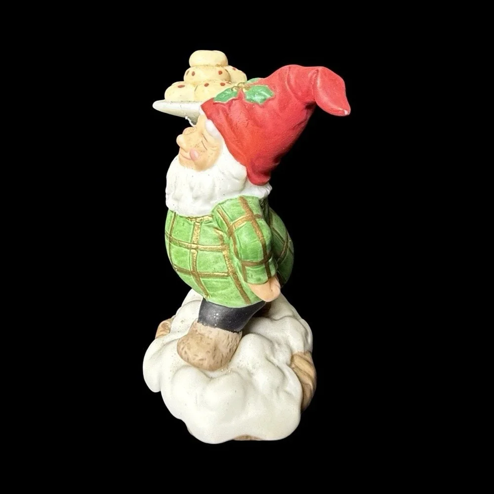 Fitz & Floyd Holiday Hamlet Enchanted Forest Pastry Vendor Figurine 1993